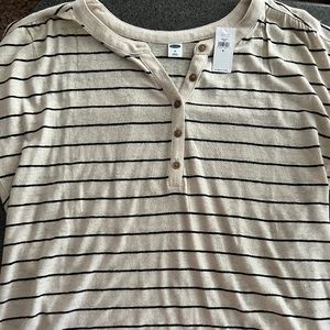 NWT Med Women's Old Navy Loose Fit linen blend top- beige with black stripes